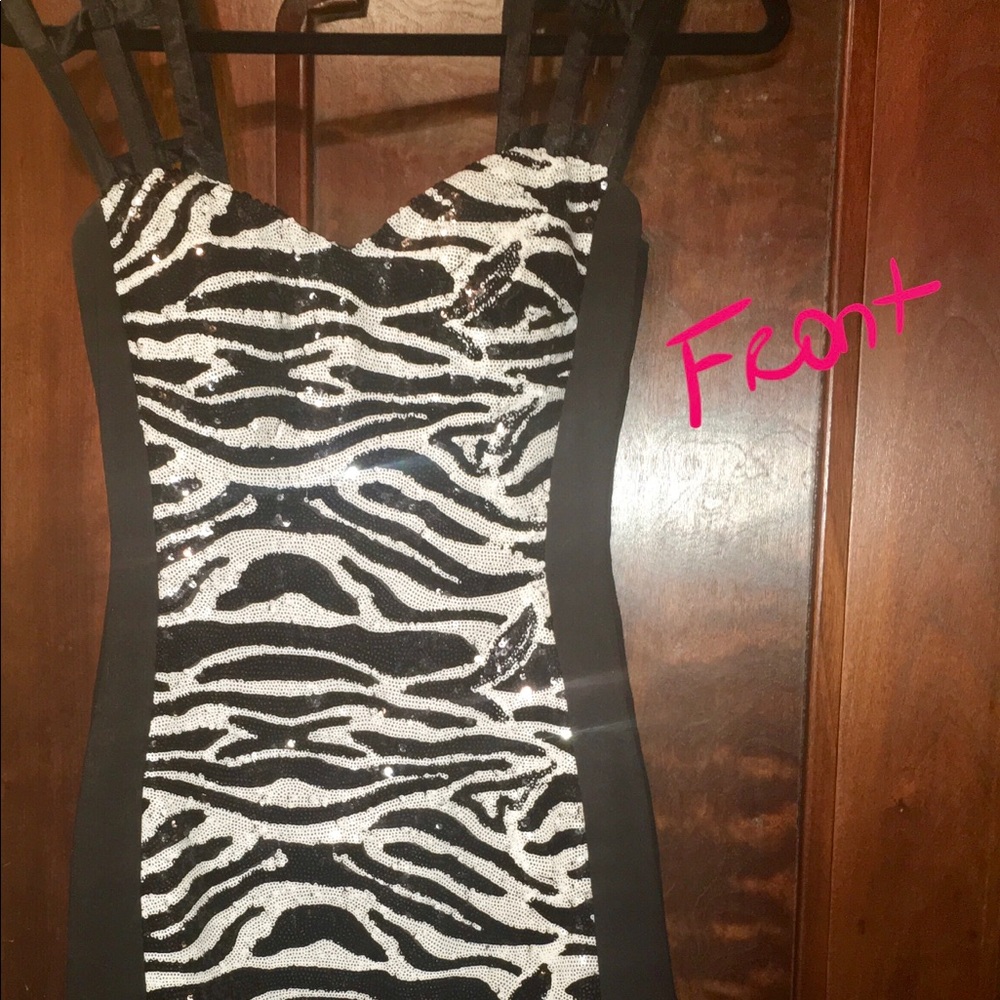 NEVER WORN BEBE ADDICTION ZEBRA SEQUIN DRESS